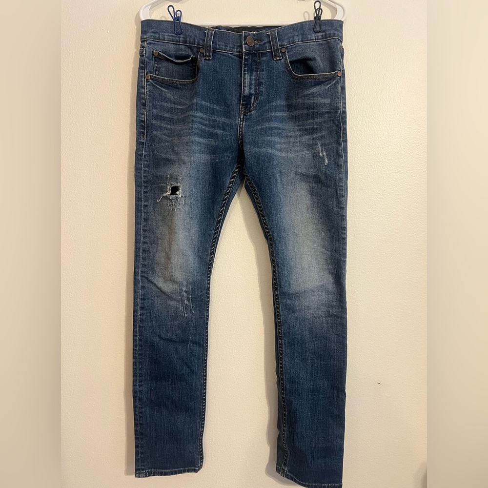 RSQ Jeans Seattle Skinny Tapered Men’s 31x30 Dark Wash Distressed